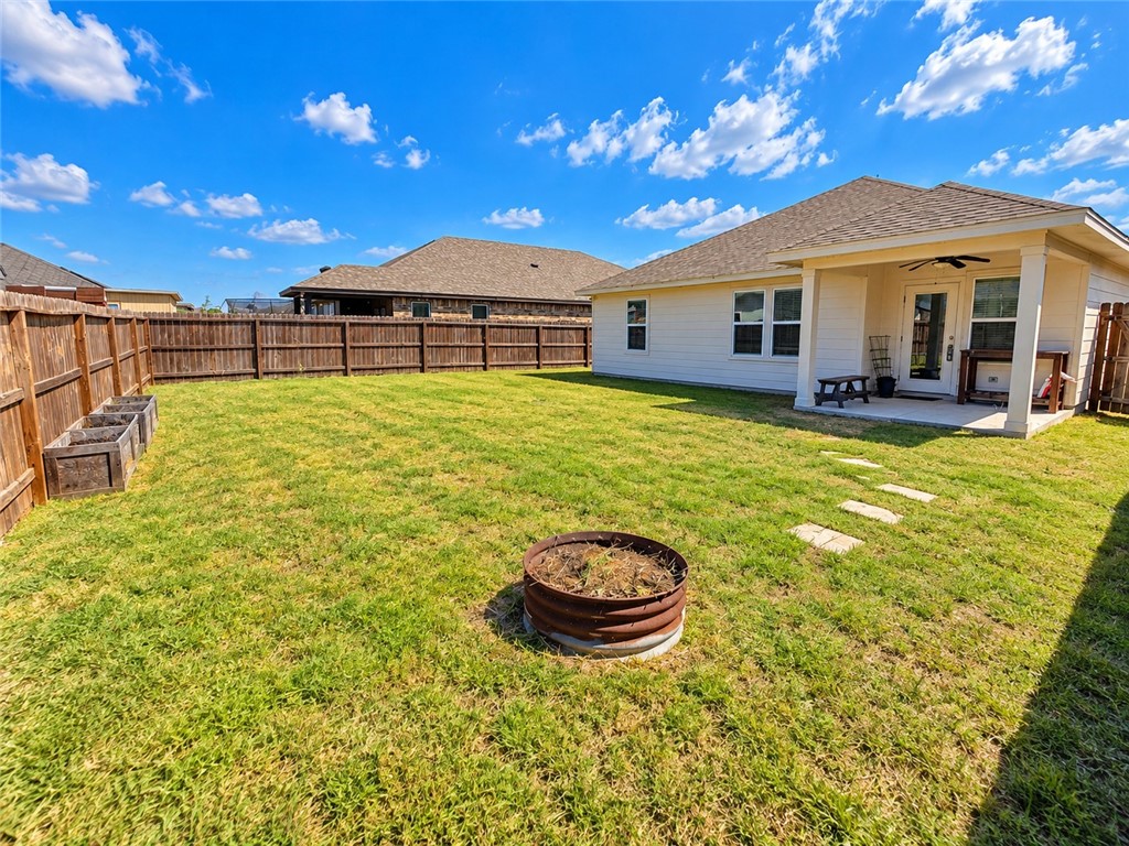 9542 English Oak Dr Property Photo 14