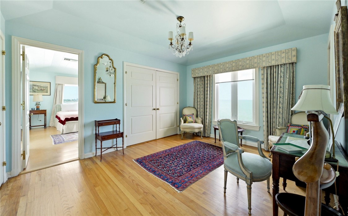 4002 Ocean Dr Property Photo 32