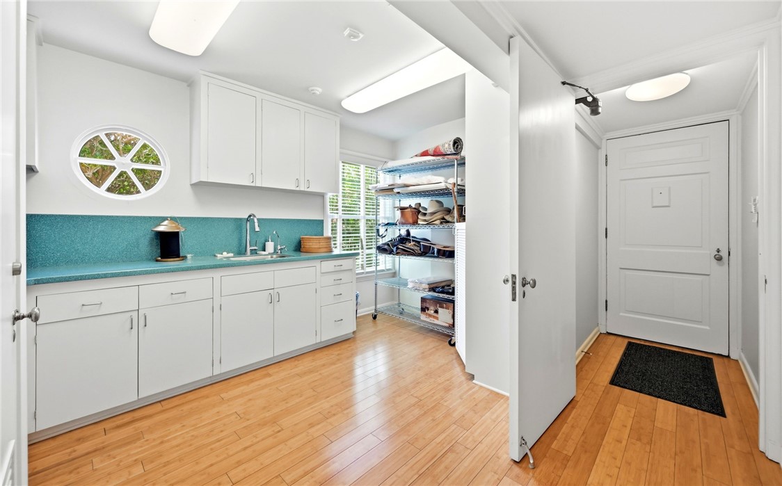 4002 Ocean Dr Property Photo 43