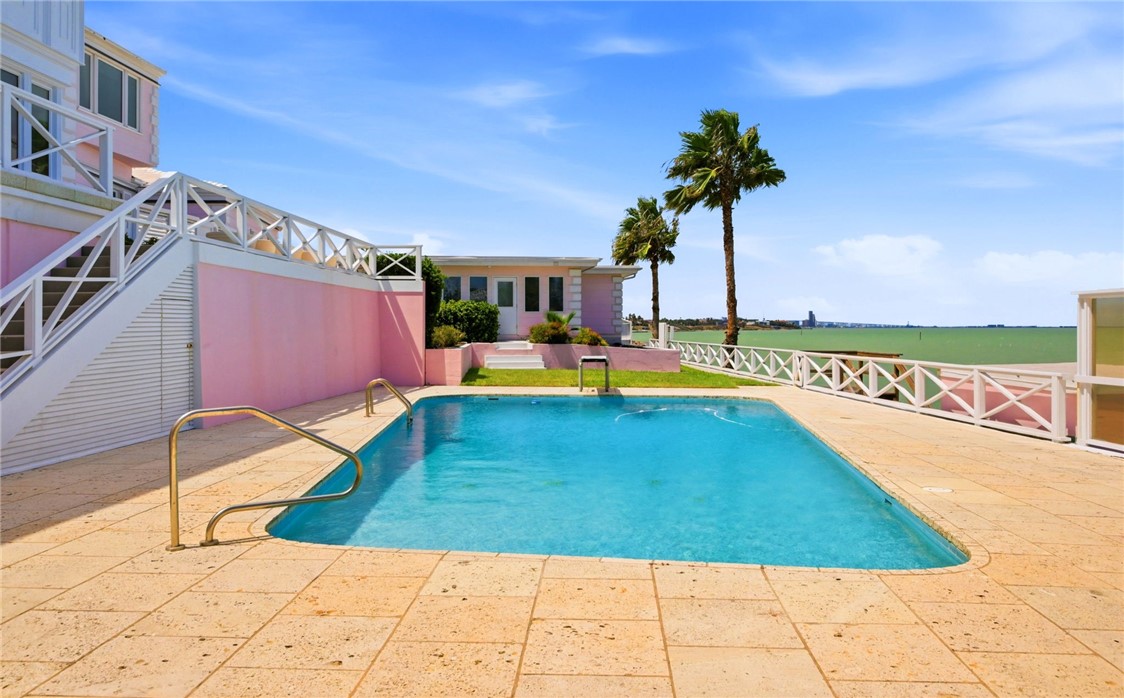 4002 Ocean Dr Property Photo 45