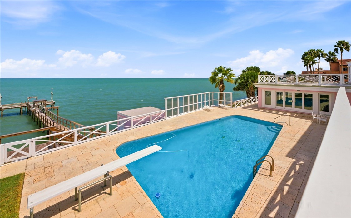 4002 Ocean Dr Property Photo 46