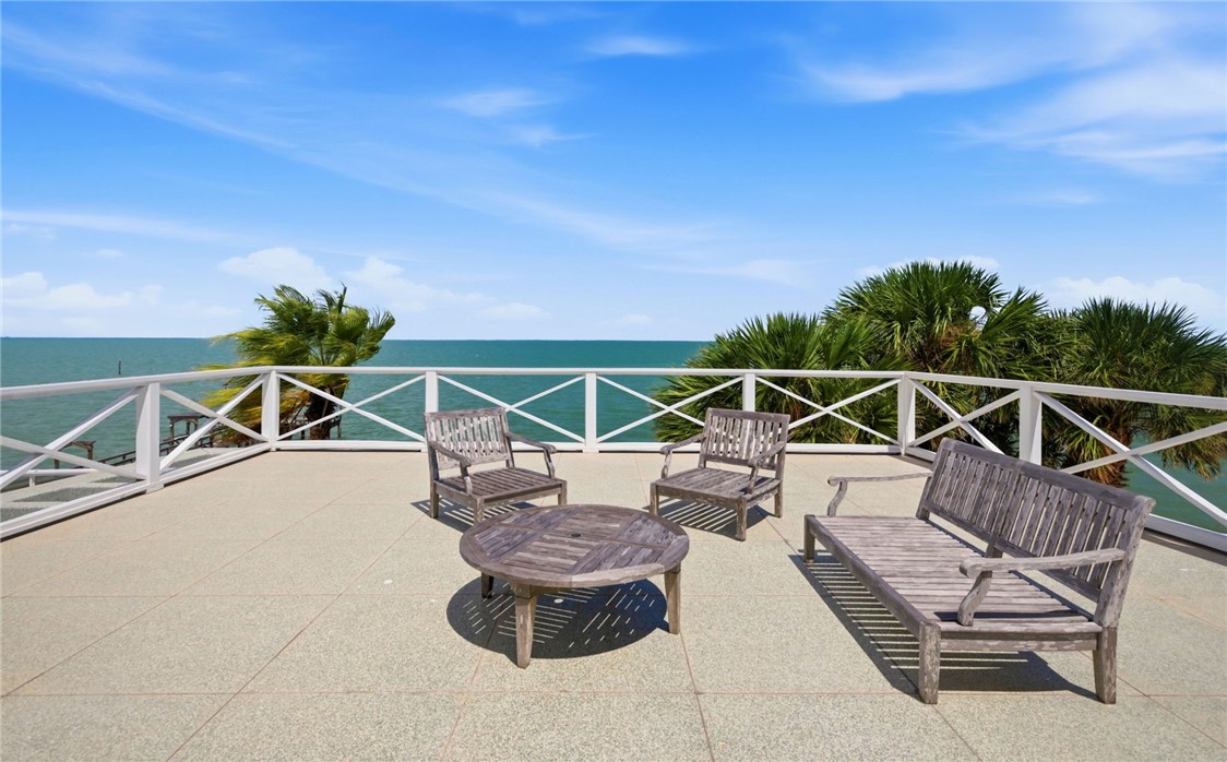 4002 Ocean Dr Property Photo 48