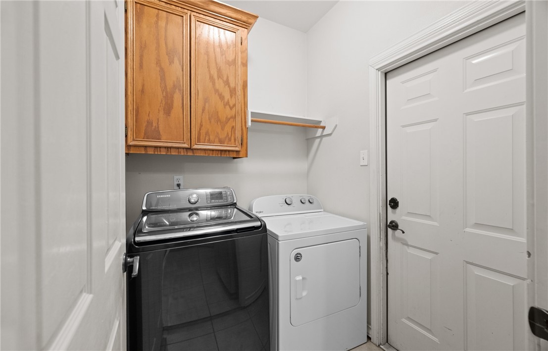 3105 Masterson Dr Property Photo 8