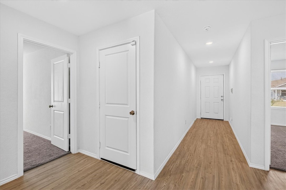 2722 Winterfell St Property Photo 8