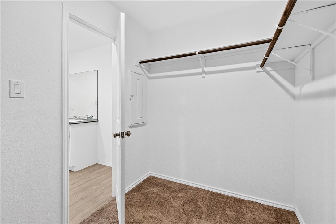 2722 Winterfell St Property Photo 28