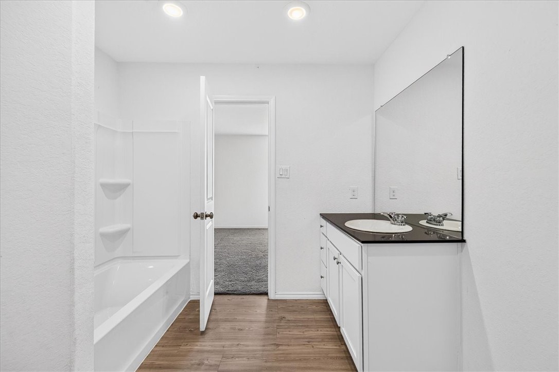 2722 Winterfell St Property Photo 29