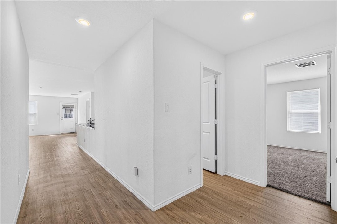 2722 Winterfell St Property Photo 31