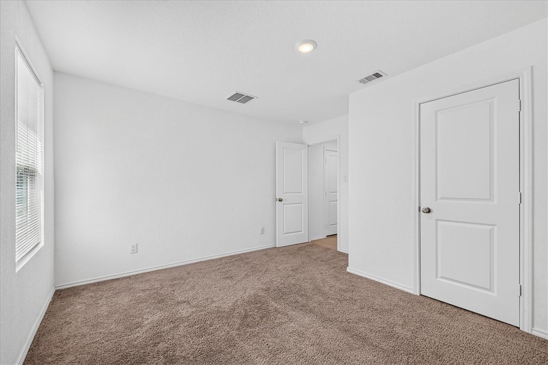 2722 Winterfell St Property Photo 32
