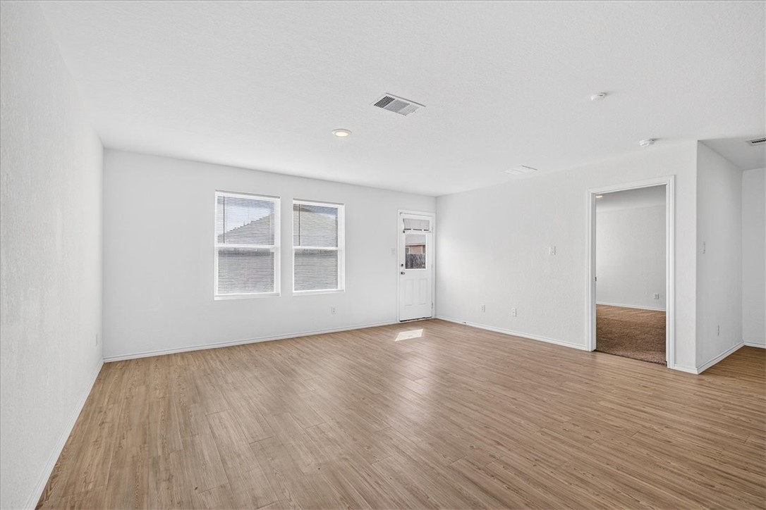 2722 Winterfell St Property Photo 43