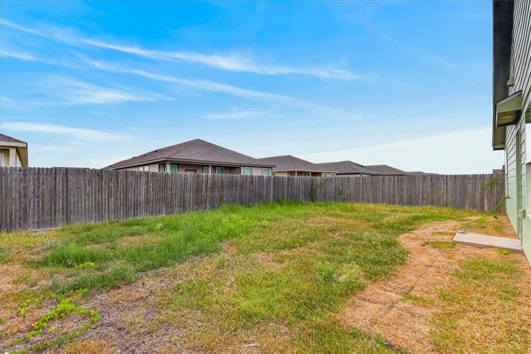 2722 Winterfell St Property Photo 44