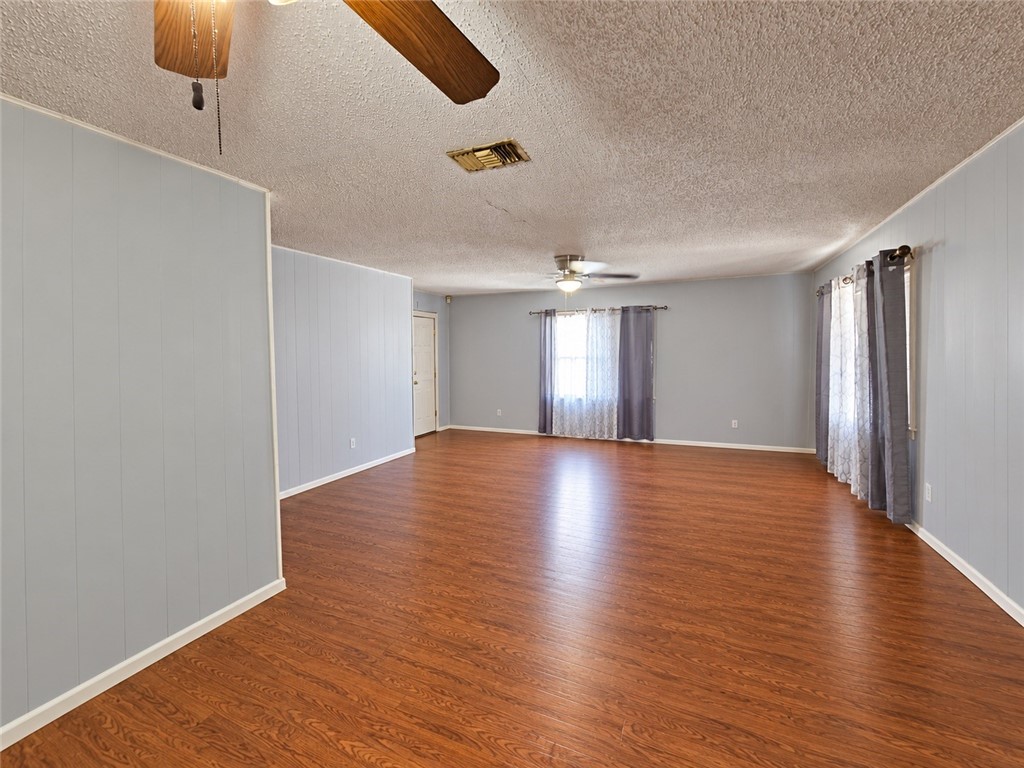475 Cenizo St Property Photo 2
