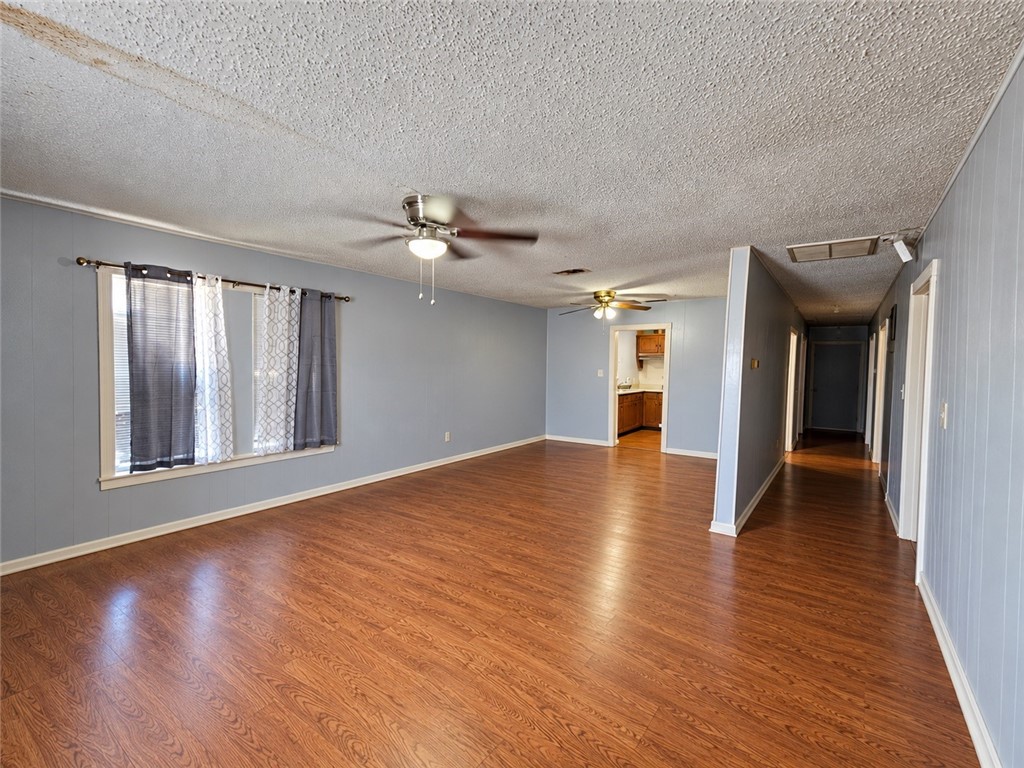 475 Cenizo St Property Photo 3