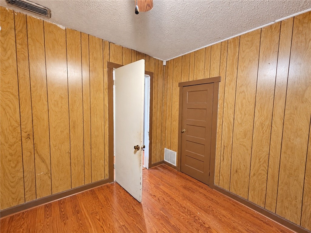 475 Cenizo St Property Photo 7