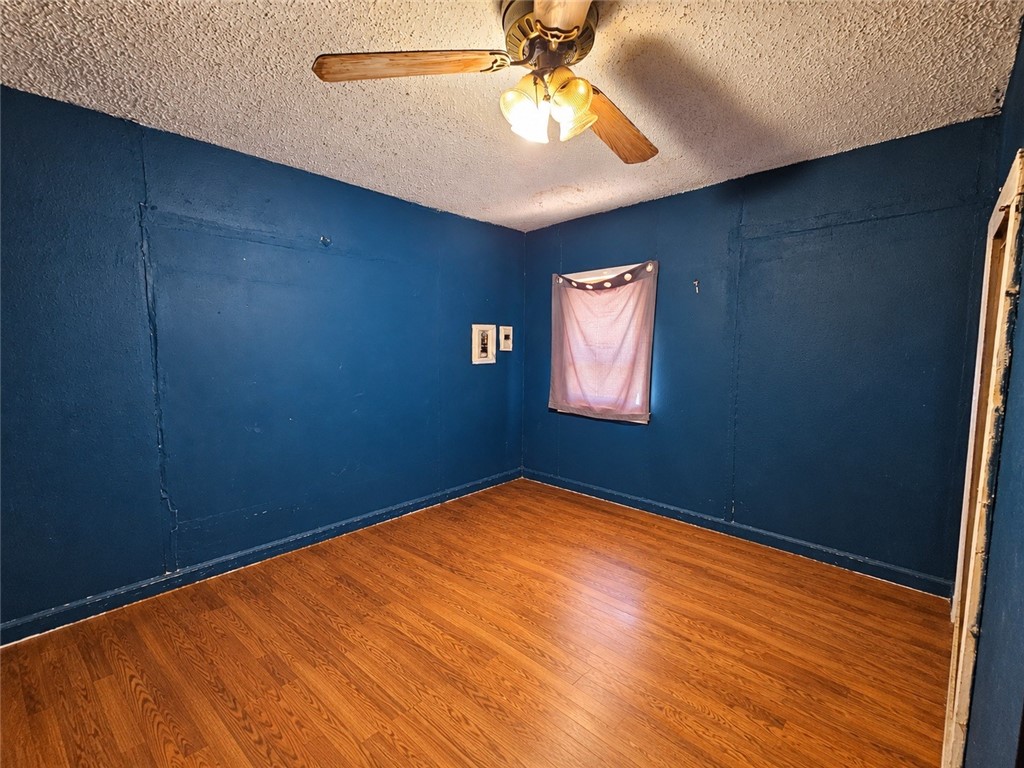 475 Cenizo St Property Photo 14