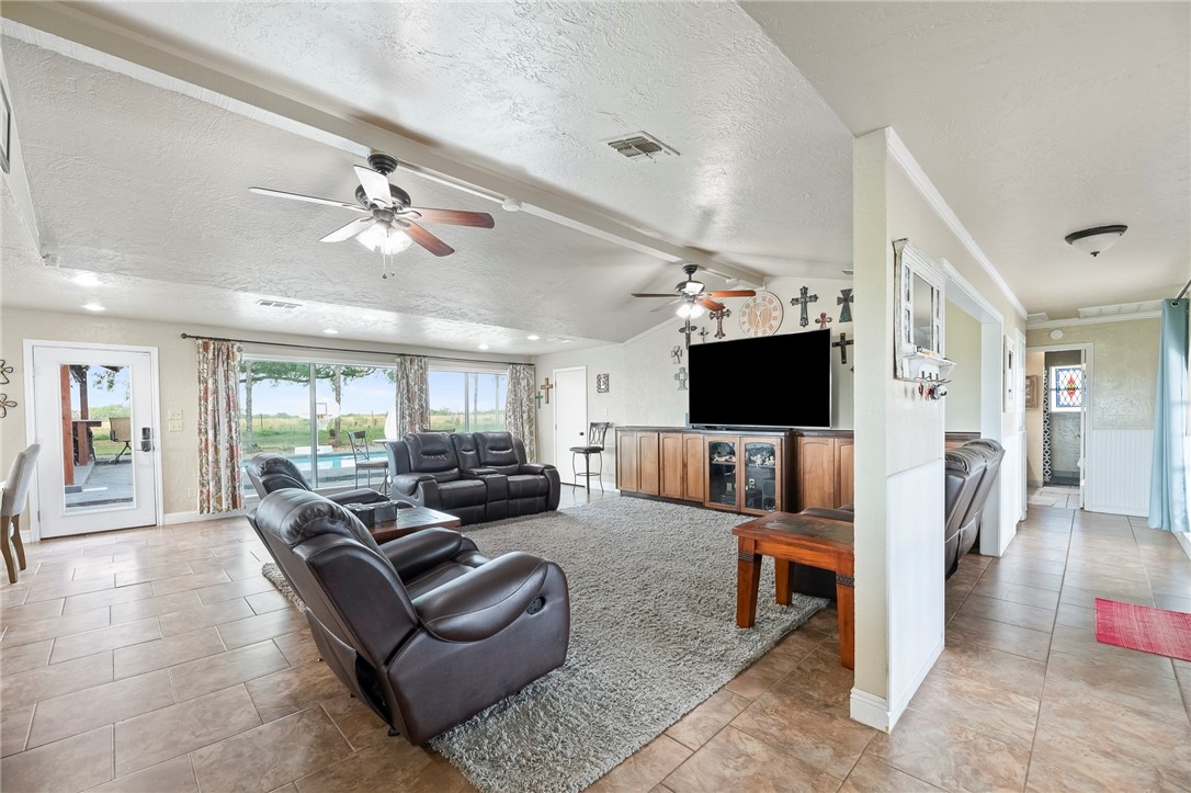 199 Cr 376 Property Photo 7