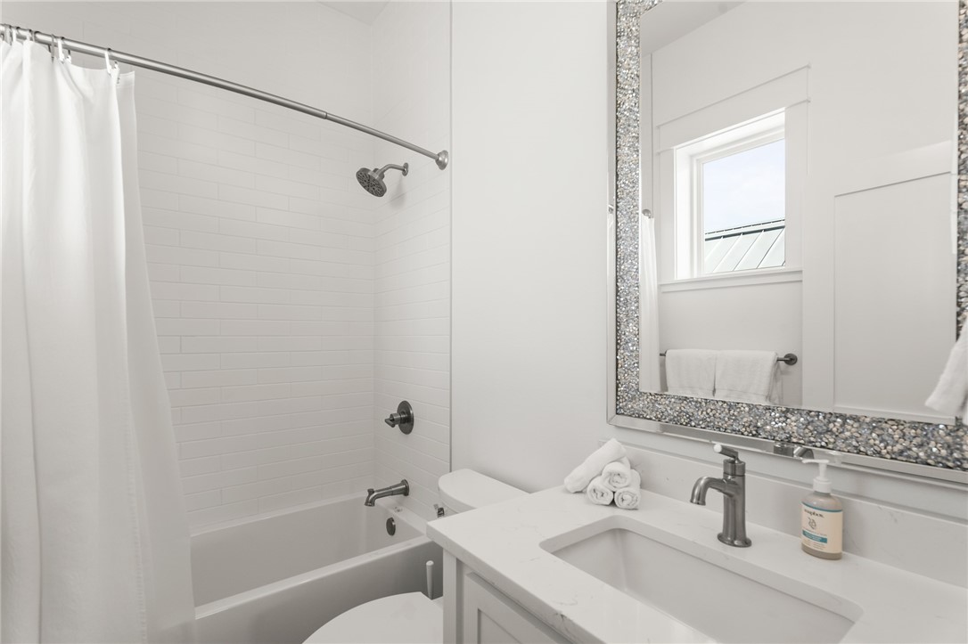 641 Sunset Ave Property Photo 30