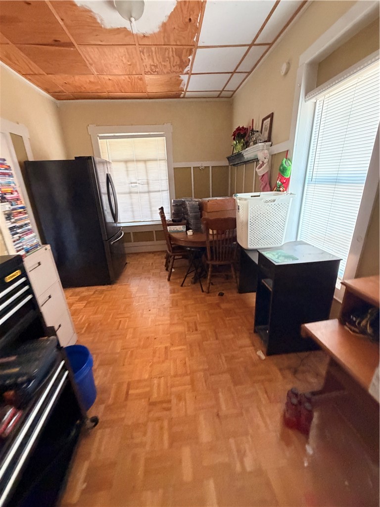 1027 S Houston St Property Photo 10