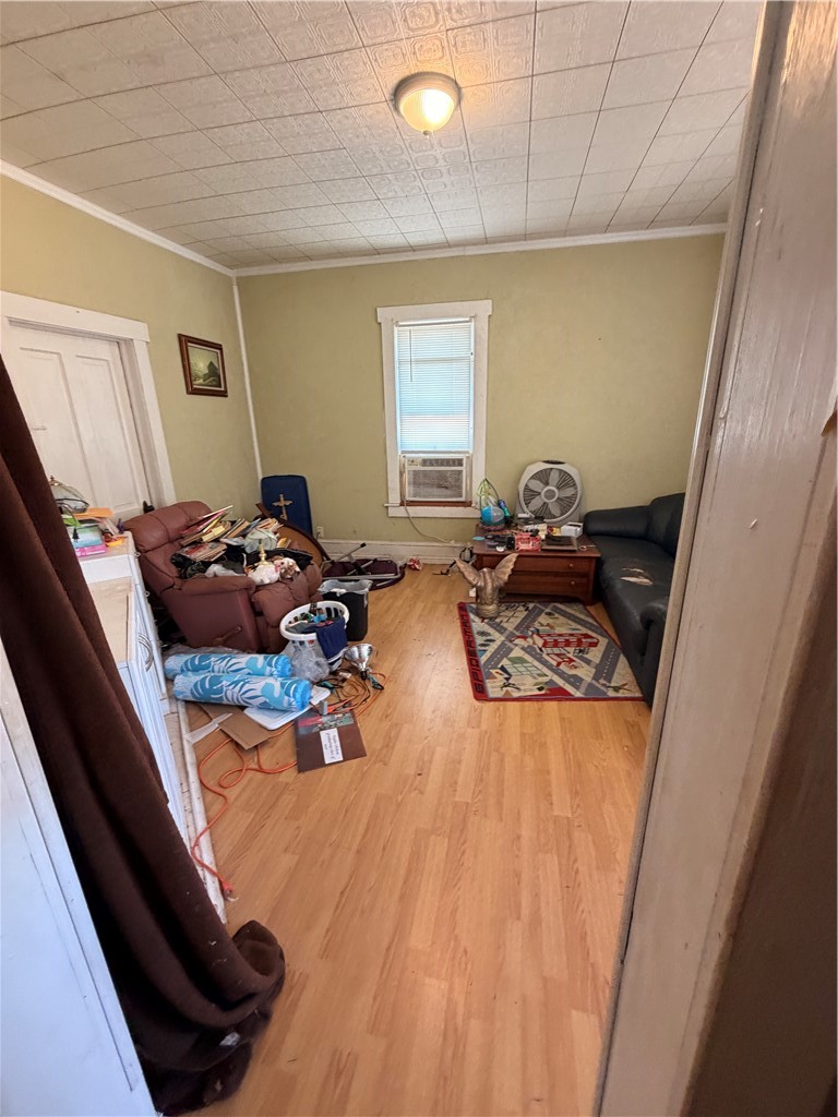 1027 S Houston St Property Photo 11