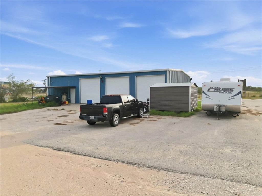 3128 Highway 281 Property Photo 3