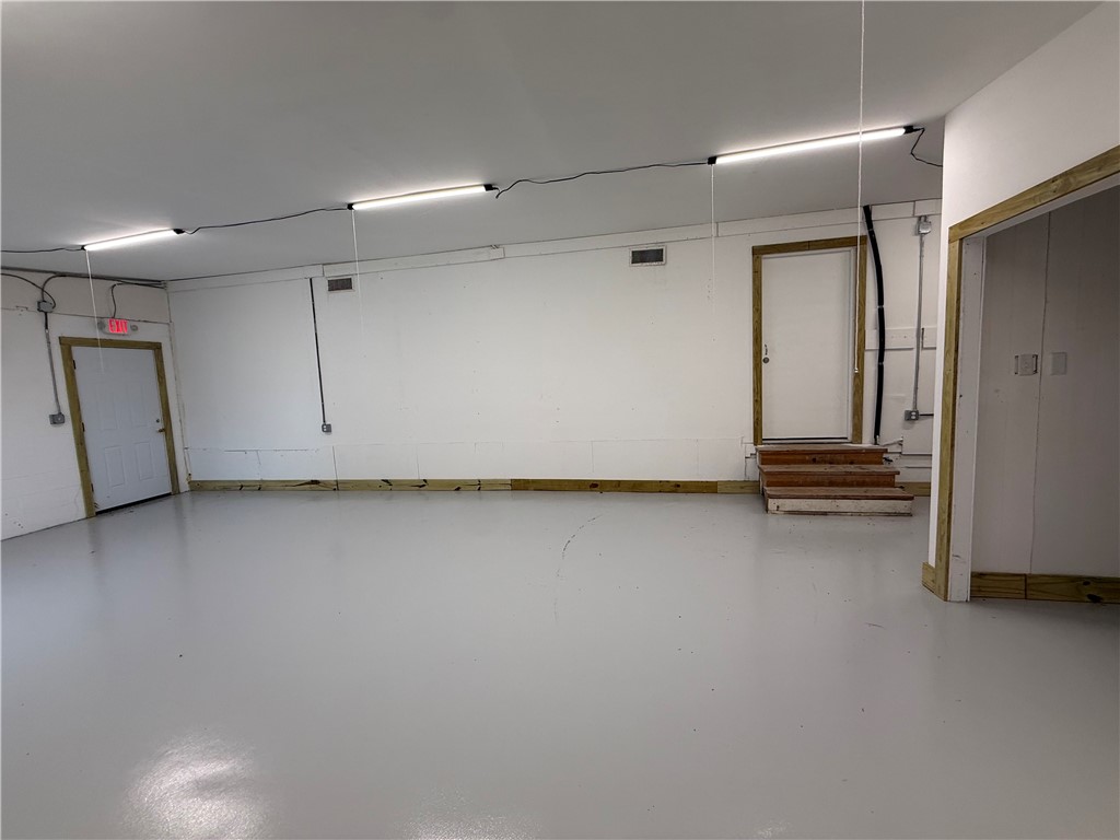 822 Market Commercial St Property Photo 2