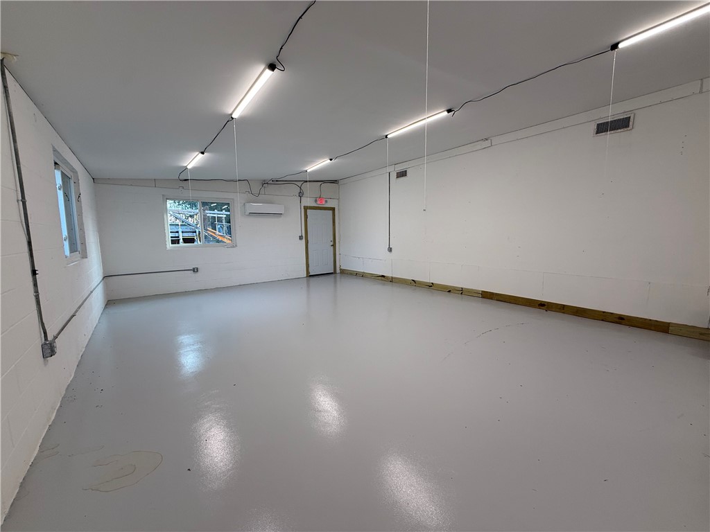 822 Market Commercial St Property Photo 4