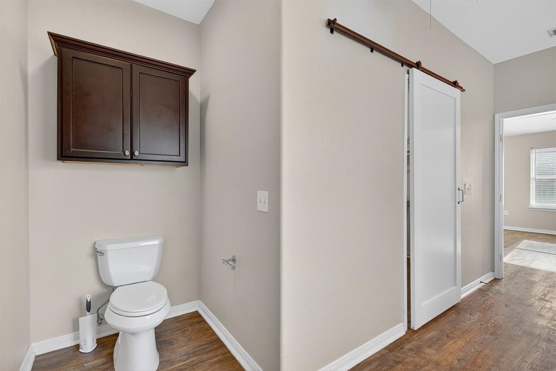 7506 Exeter Property Photo 28
