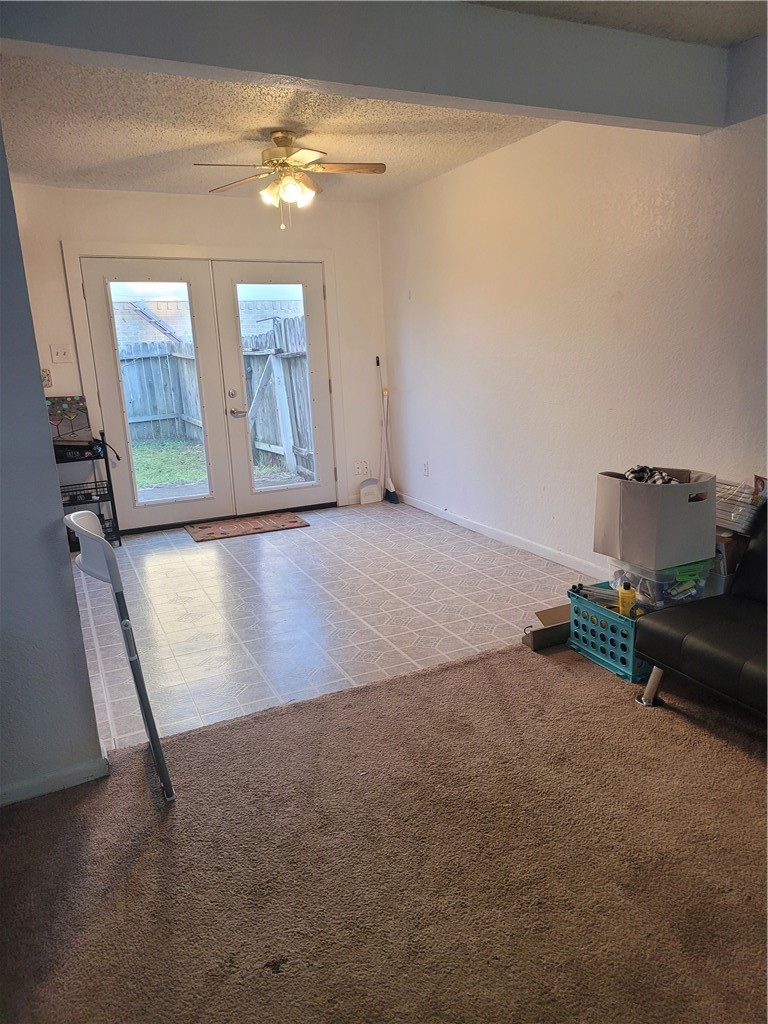 11664 Flatrock Crossing Property Photo 2