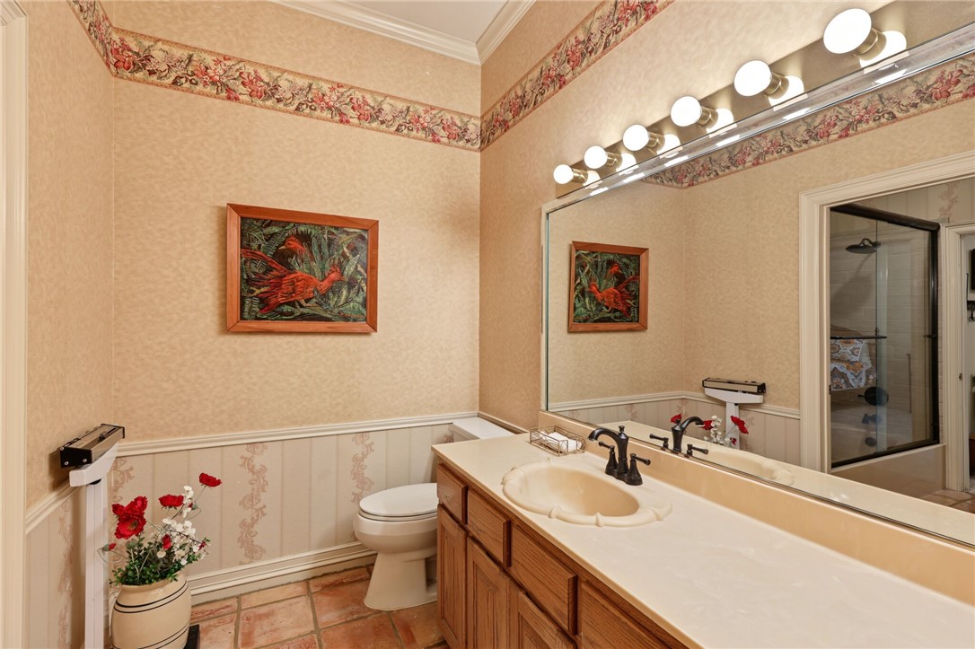 7629 Lake Bolsena Dr Property Photo 36