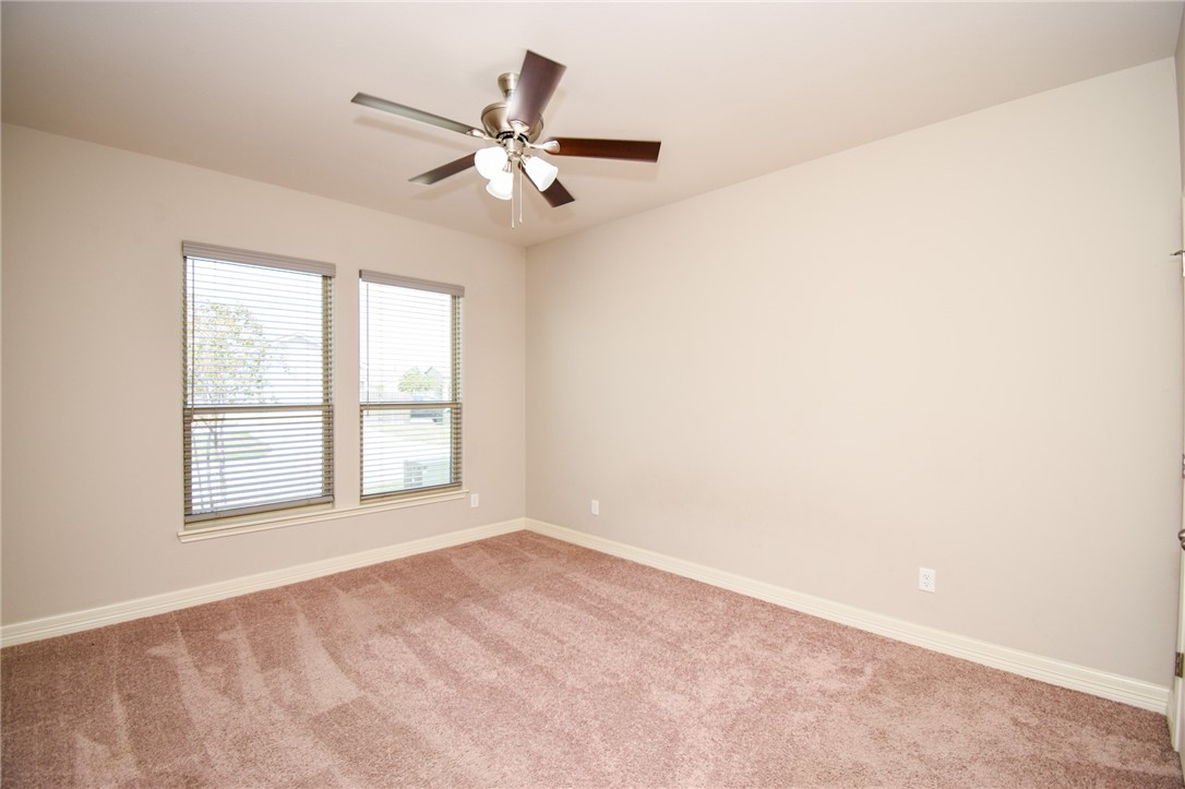 7433 Castille Ct Property Photo 30