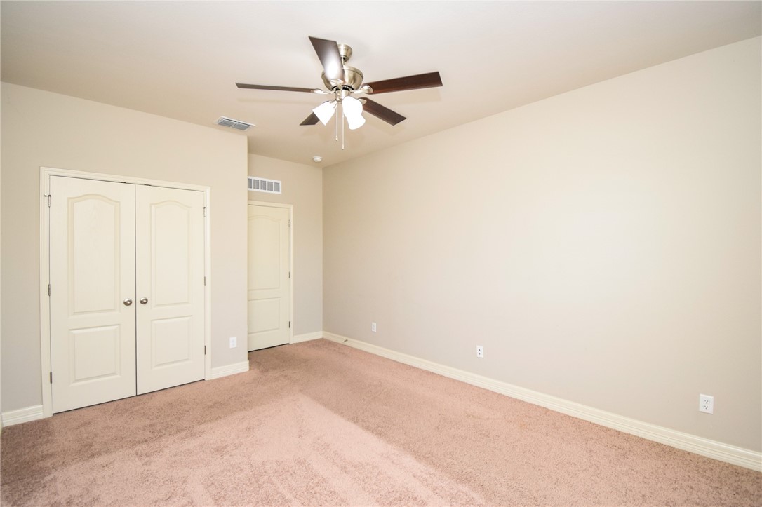 7433 Castille Ct Property Photo 31