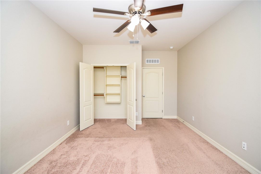 7433 Castille Ct Property Photo 32