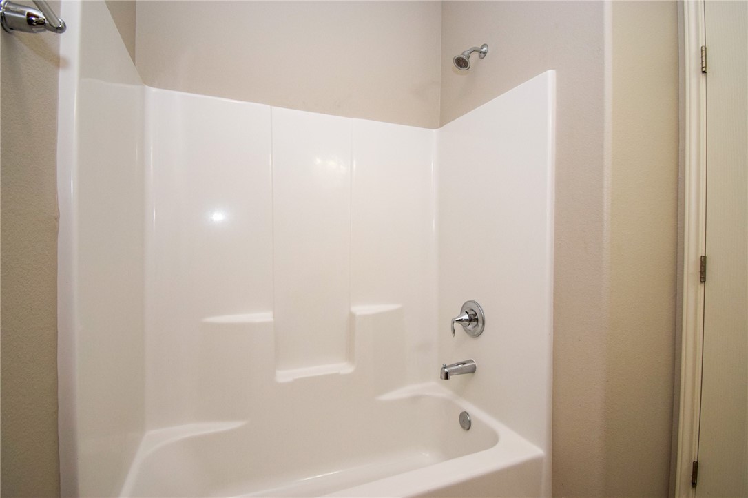 7433 Castille Ct Property Photo 35