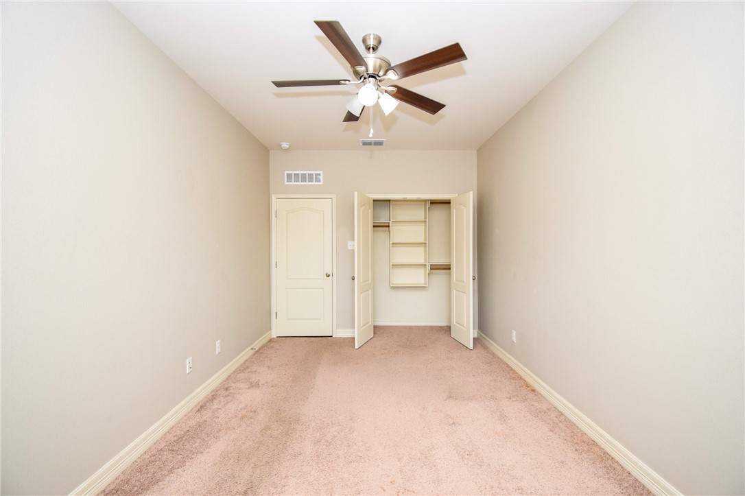 7433 Castille Ct Property Photo 37