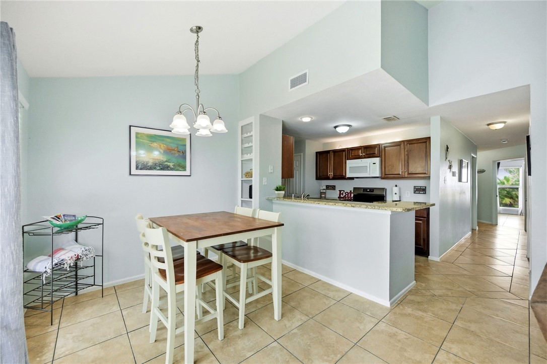 14434 E Cabana St 302 Property Photo 5