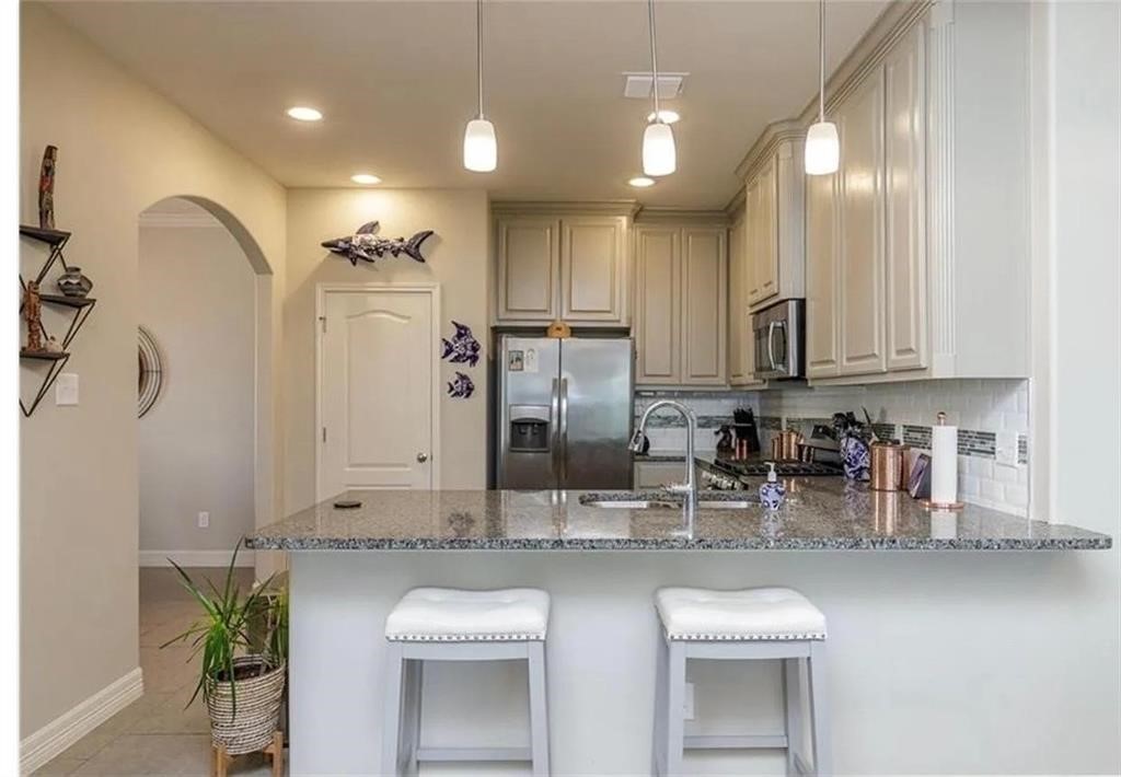 7409 San Remo Ct Property Photo 3