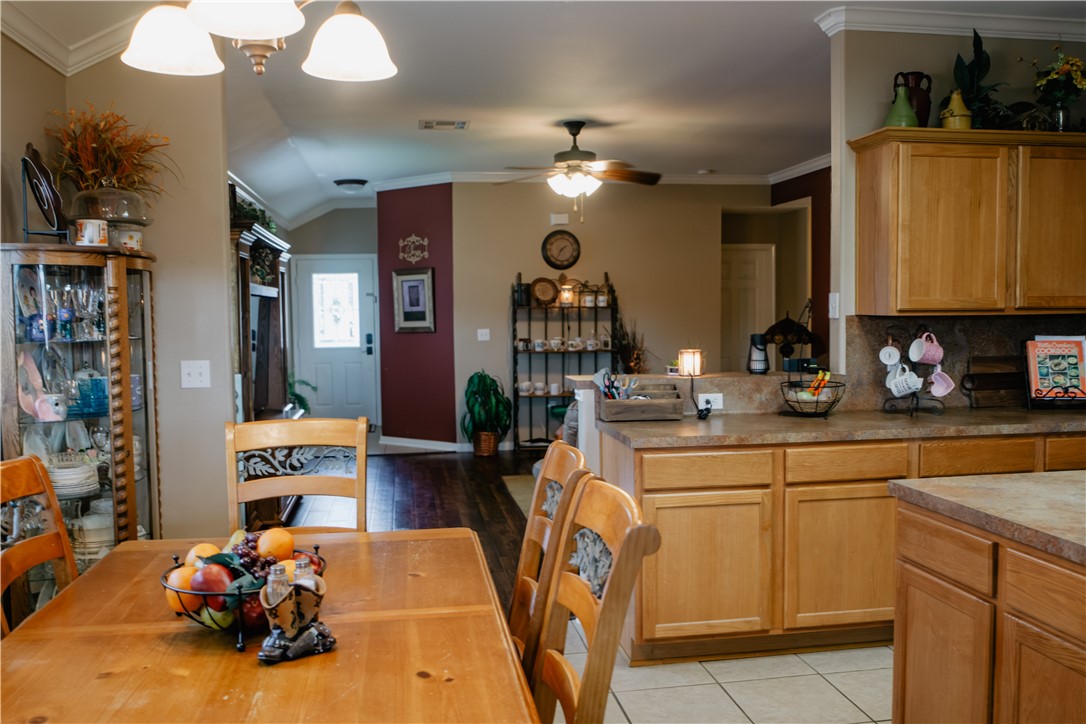 2114 Mendocino Dr Property Photo 23