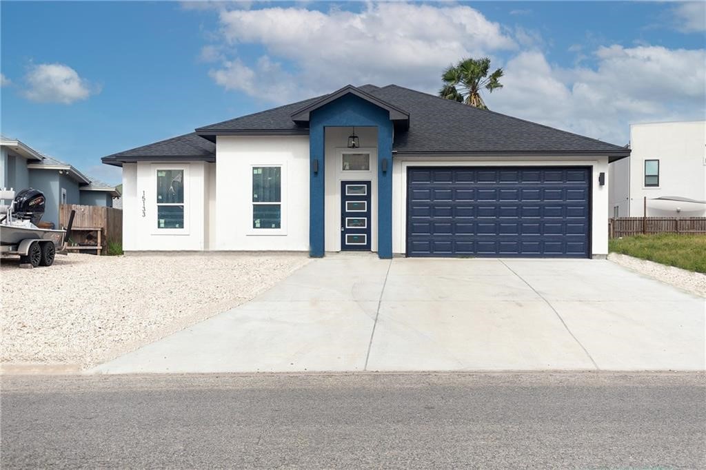 483352 Property Photo 1
