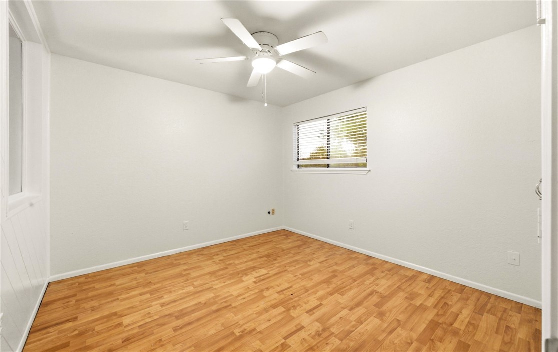5305 Woodgate Dr Property Photo 17