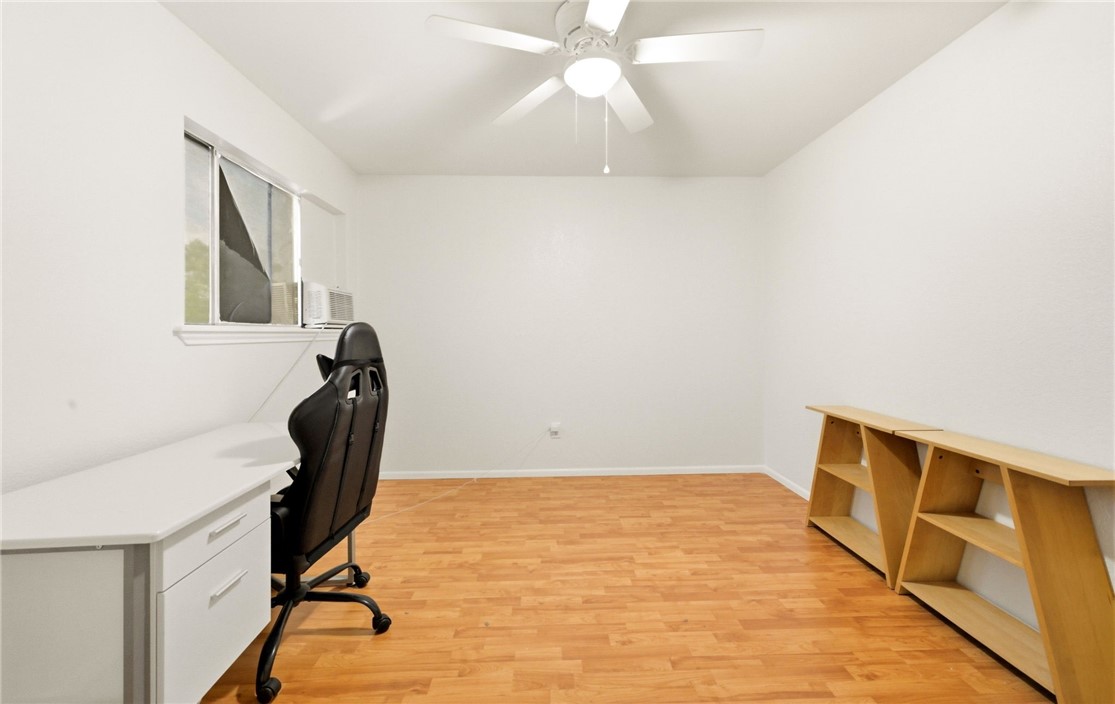 5305 Woodgate Dr Property Photo 21