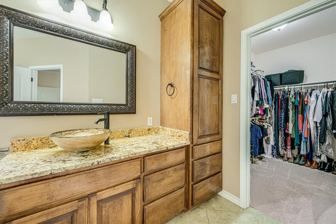7522 S Lake Dr Property Photo 27