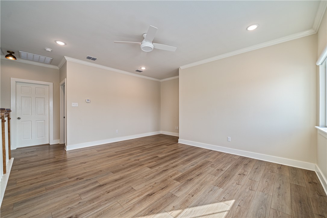 6081 Ennis Joslin Property Photo 24