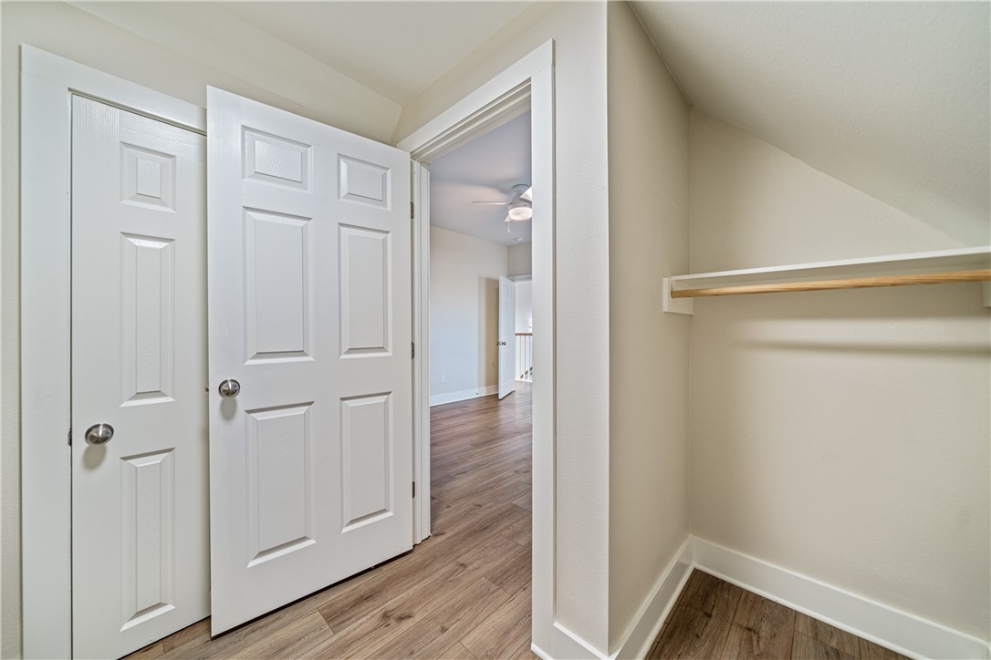 6081 Ennis Joslin Property Photo 38