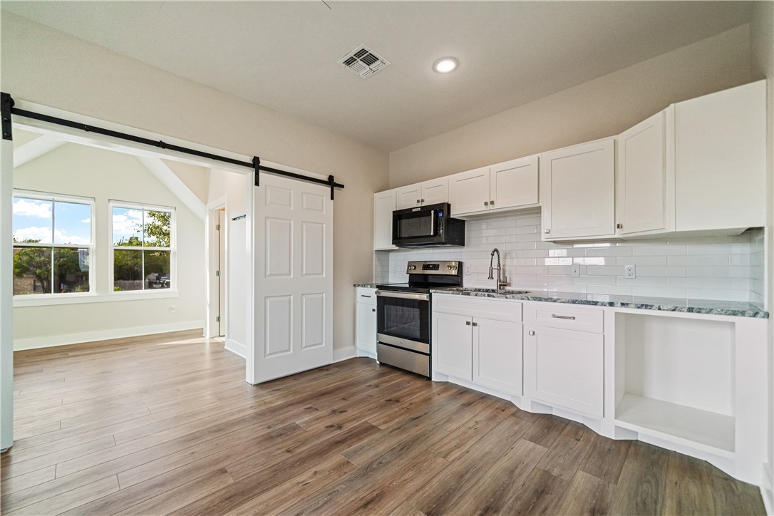 6081 Ennis Joslin Property Photo 48