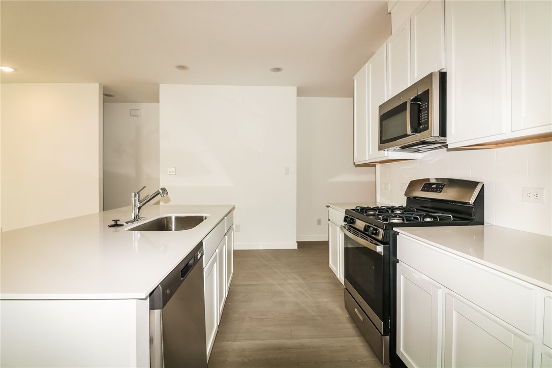 7829 Wonder Woman Dr Property Photo 7
