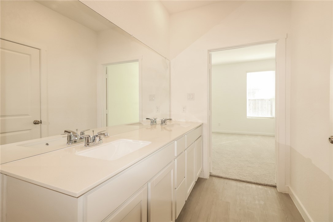 7829 Wonder Woman Dr Property Photo 10