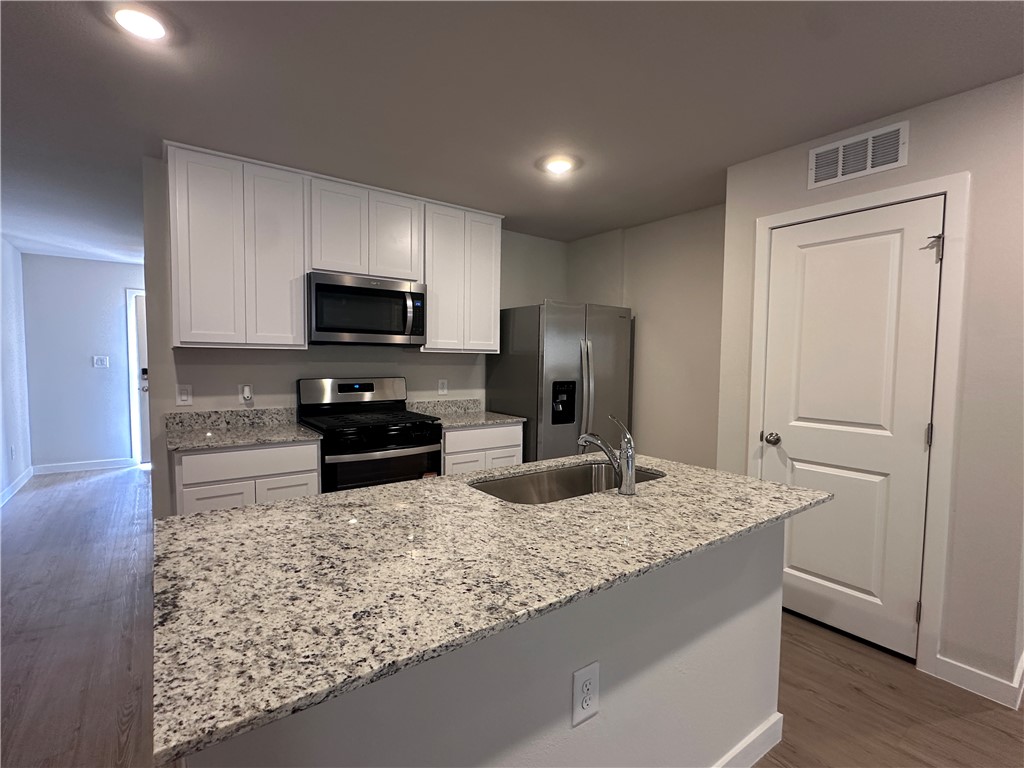 1606 Letty Property Photo 2