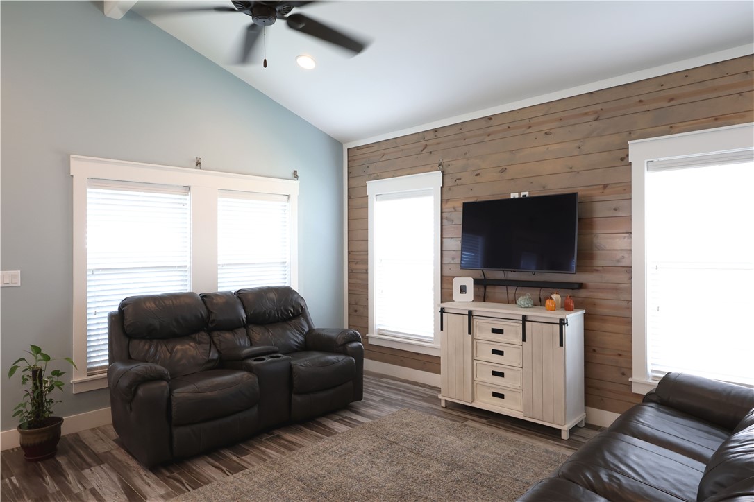 110 Bufflehead Property Photo 7