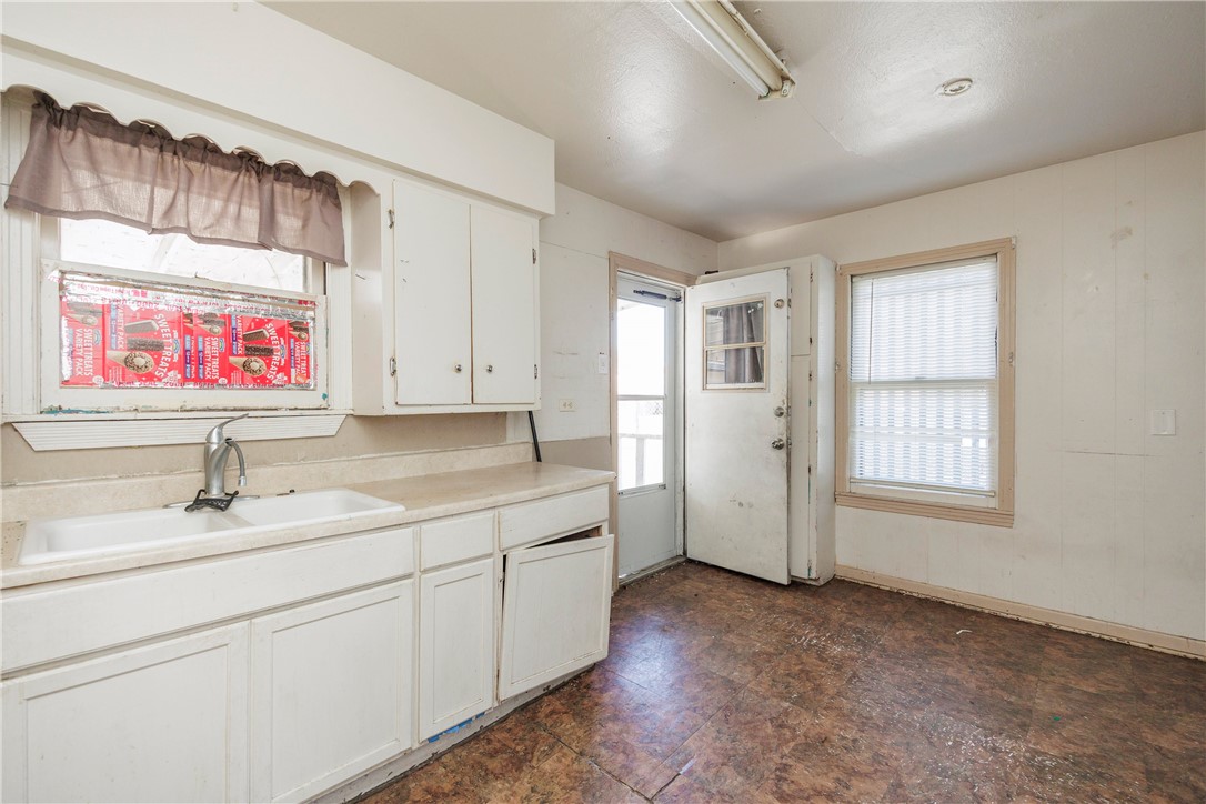 3701 Bertram St Property Photo 10