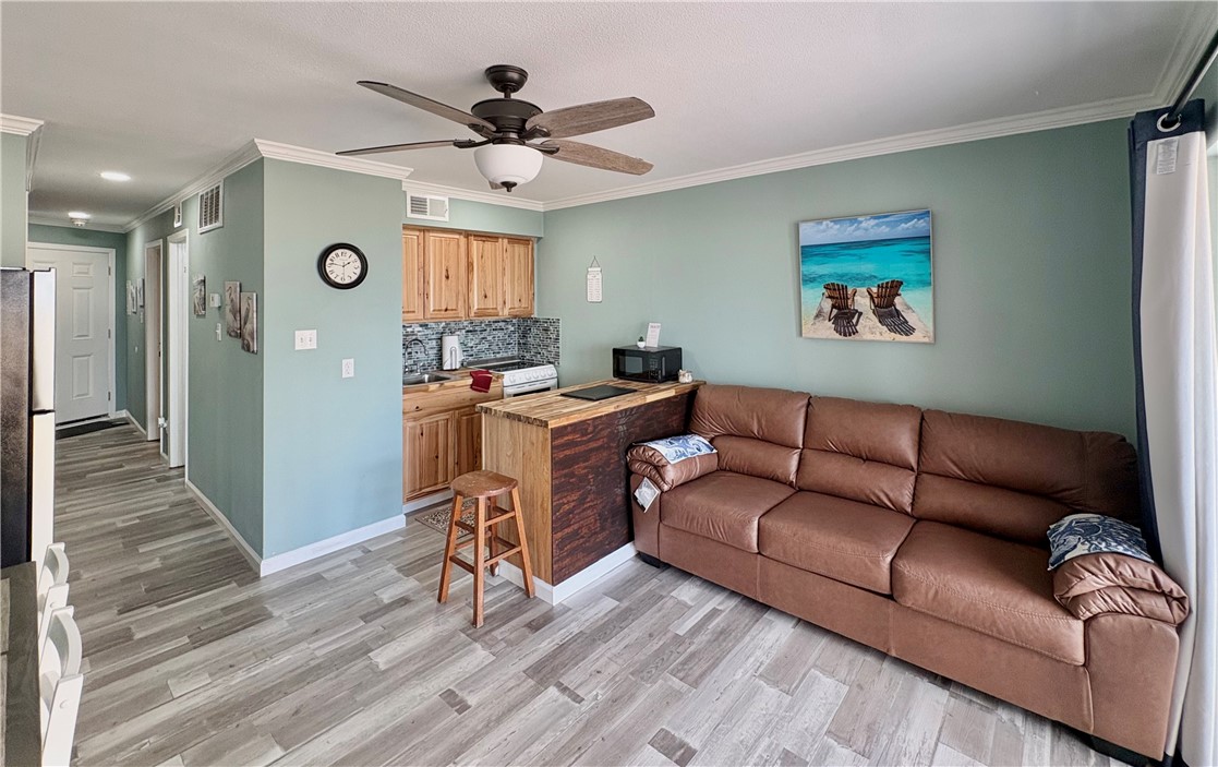 3938 Surfside Blvd 3121 Property Photo 2