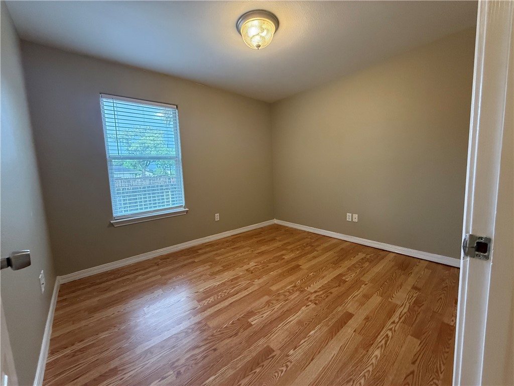 621 June St Property Photo 13